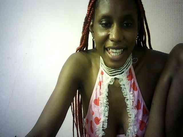 Trassy's cam show statistics and live stream