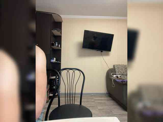 Emma942 webcam