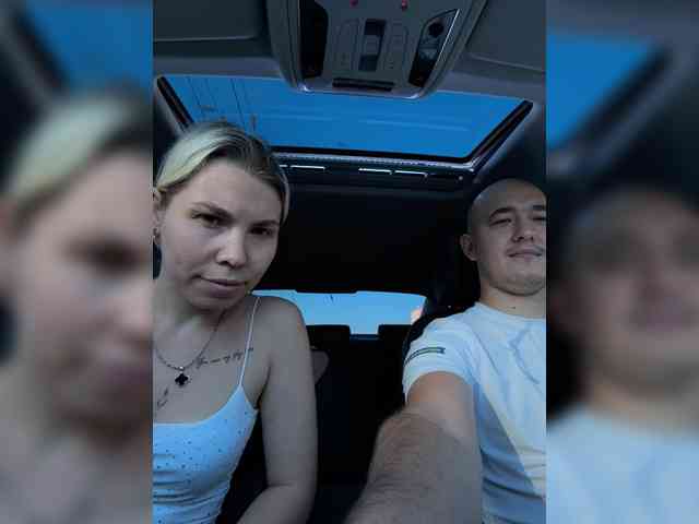 Emma942 webcam