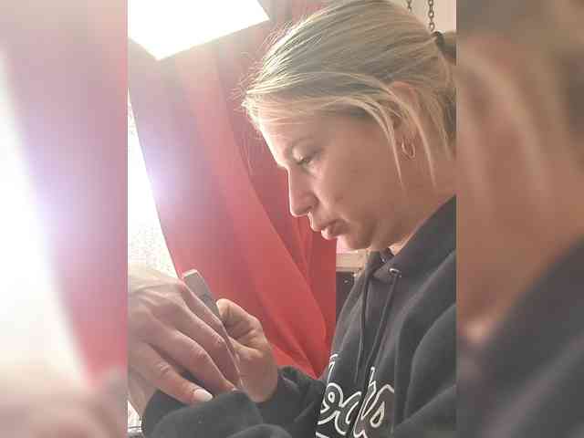 Evaluna23a webcam