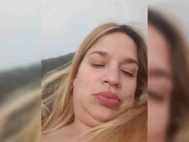 Evaluna23a webcam
