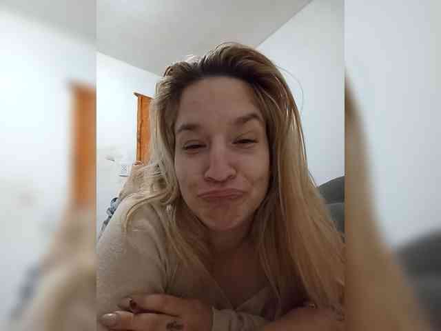 Evaluna23a webcam