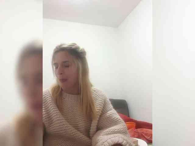 Evaluna23a webcam
