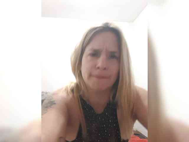 Evaluna23a webcam