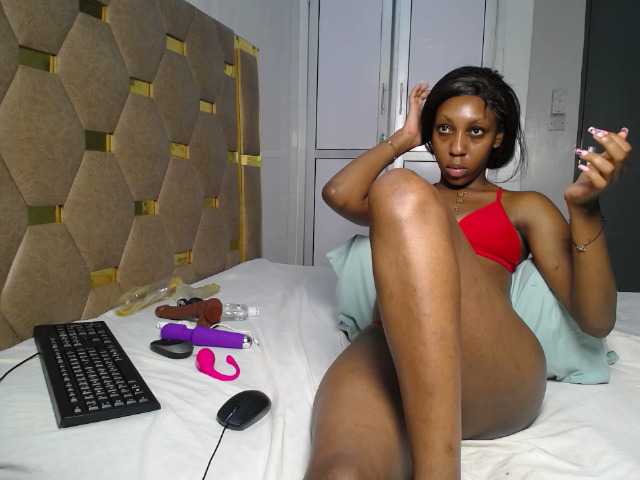 MissAfricas live cam preview