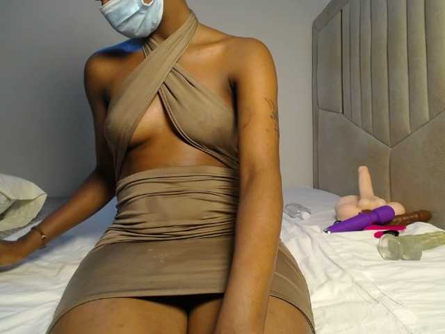 MissAfricas live cam on BongaCams