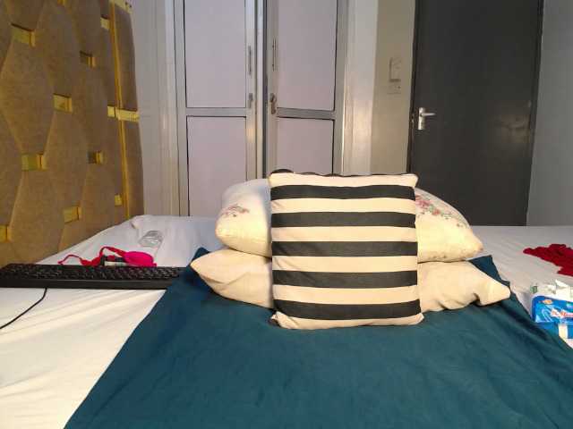 MissAfricas live cam preview