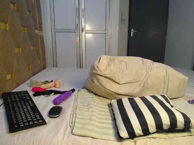 MissAfricas webcam