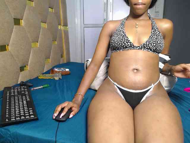 MissAfricas webcam