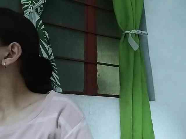 RoxanaEspadas webcam