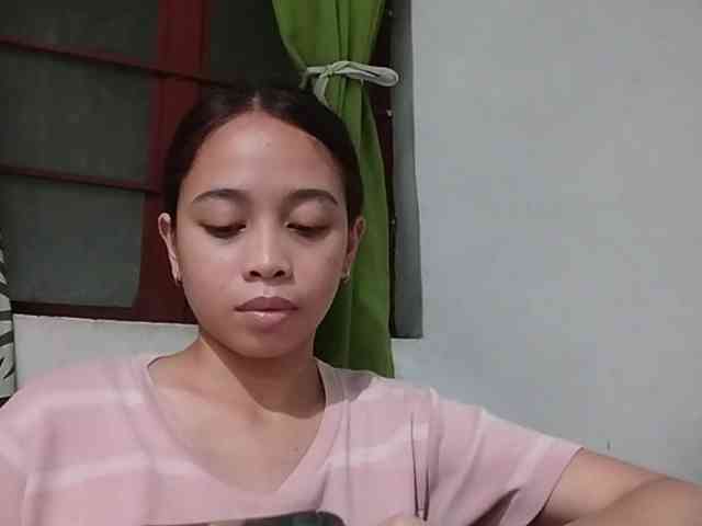 RoxanaEspadas webcam