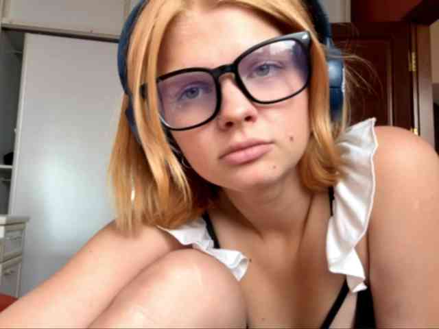 ArlenaGelerter webcam