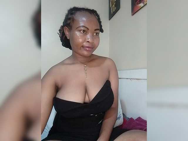 CuteSandy live cam on BongaCams