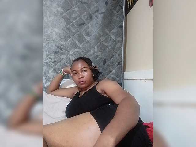 CuteSandy live cam on BongaCams