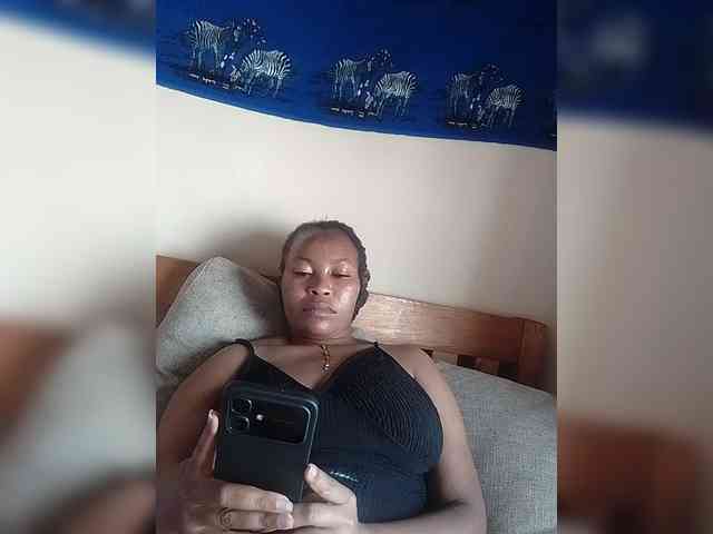 Model: CuteSandy