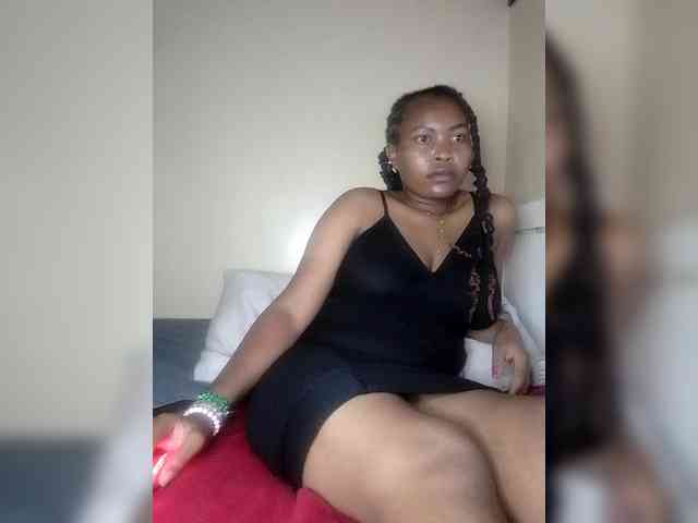 Model: CuteSandy