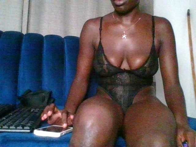 Hotpearll live cam on BongaCams