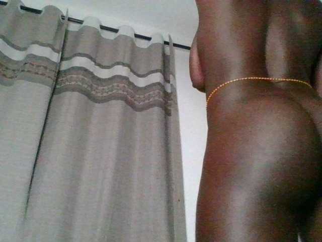 Hotpearll live cam on BongaCams