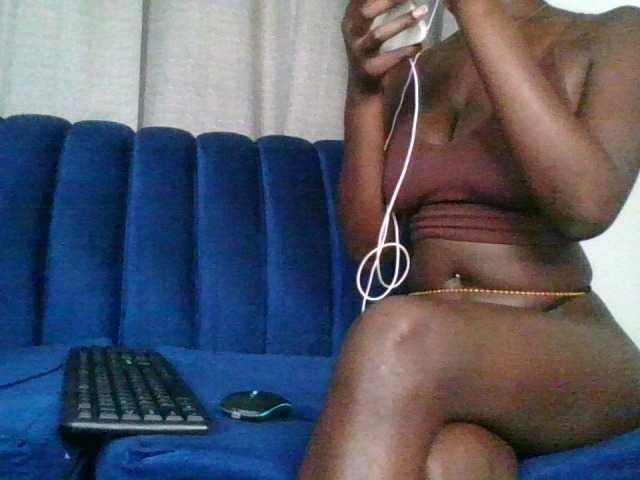 Hotpearll live cam on BongaCams