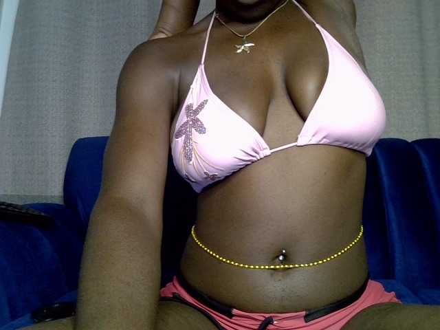 Hotpearll live cam on BongaCams
