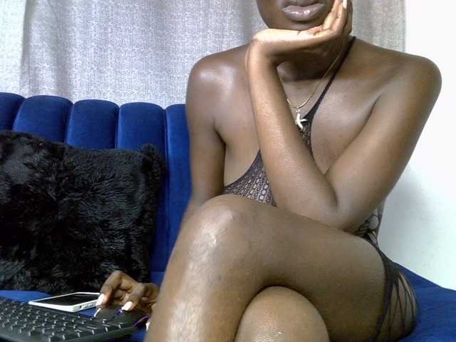 Hotpearll live cam on BongaCams