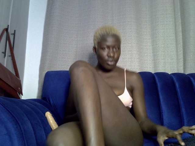 Hotpearll live cam on BongaCams