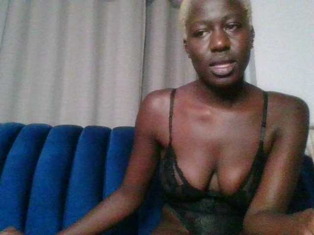 Hotpearll live cam on BongaCams