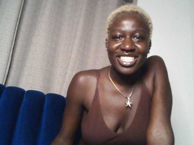 Hotpearll live cam on BongaCams