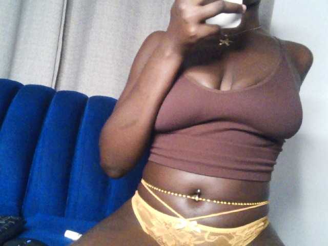 Hotpearll live cam on BongaCams