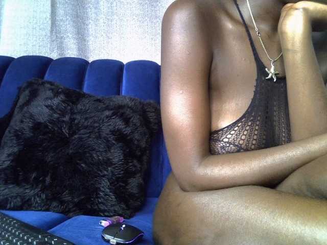 Hotpearll live cam on BongaCams