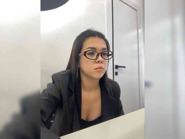 aloeeevera222 webcam