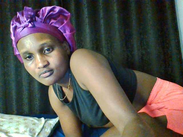 pookiecandy22 live cam on BongaCams