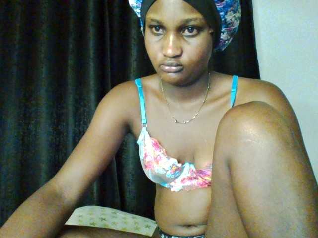 pookiecandy22 live cam on BongaCams