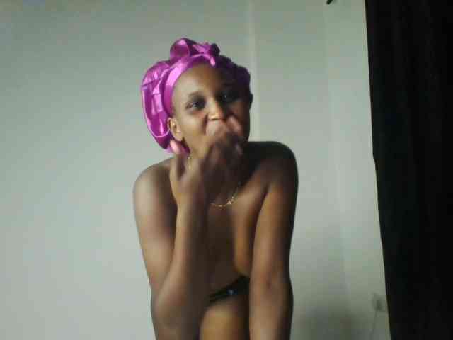 pookiecandy22 webcam