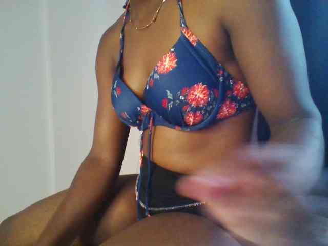 pookiecandy22 webcam