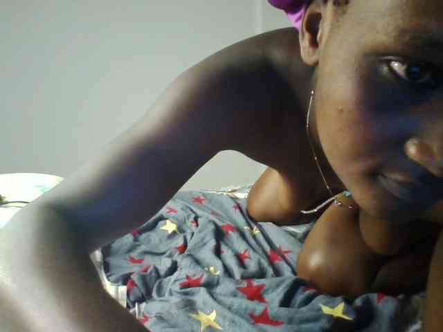 pookiecandy22 webcam