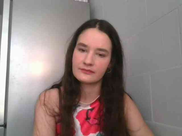 SarahCute webcam