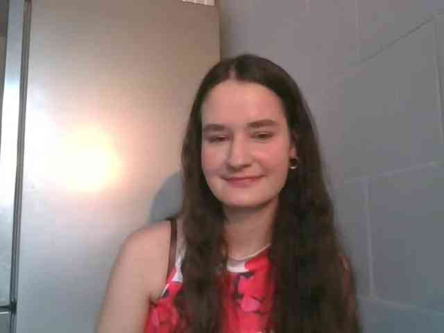 SarahCute webcam