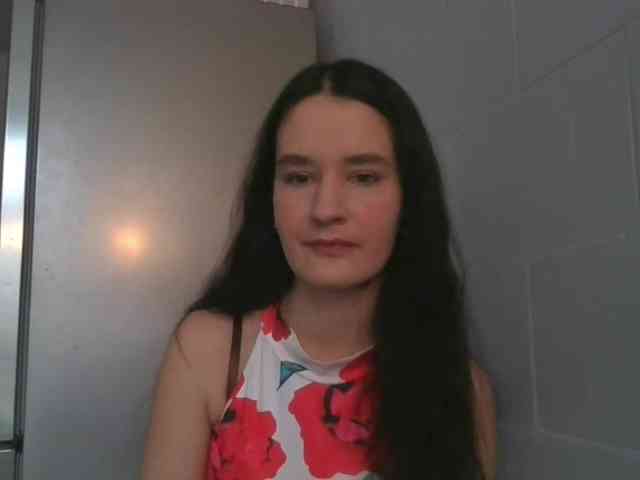SarahCute webcam