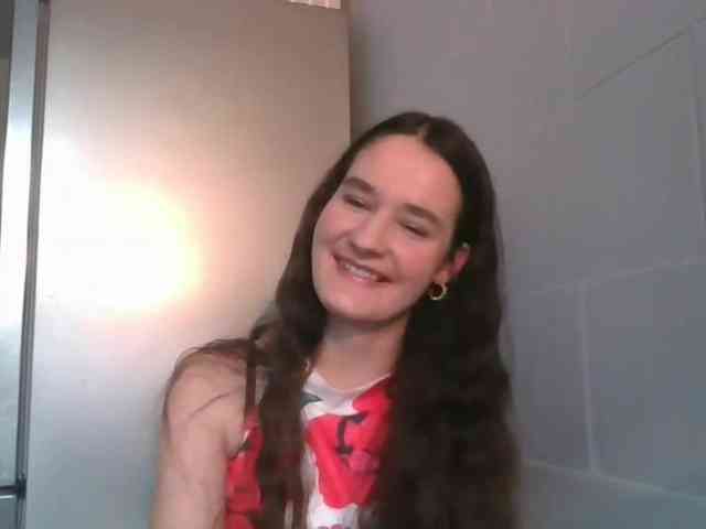 SarahCute webcam