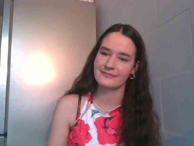 SarahCute webcam
