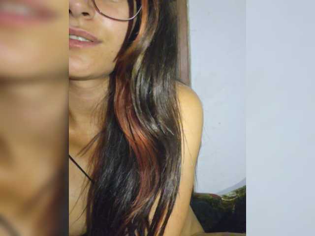 Sex chat gratuit in direct cu SweetKatia pe BongaCams