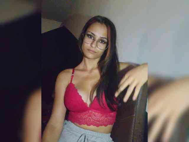 SweetKatia webcam