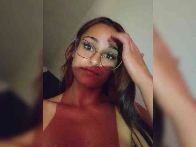 SweetKatia webcam