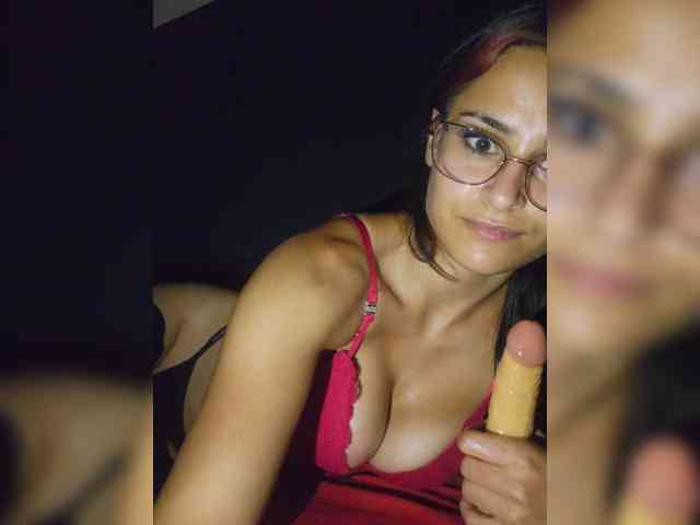 SweetKatia webcam