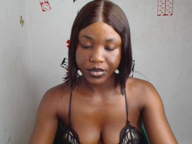 Nasty-petite live cam on BongaCams