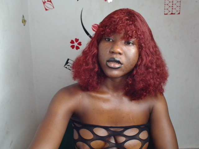 Nasty-petite live cam on BongaCams