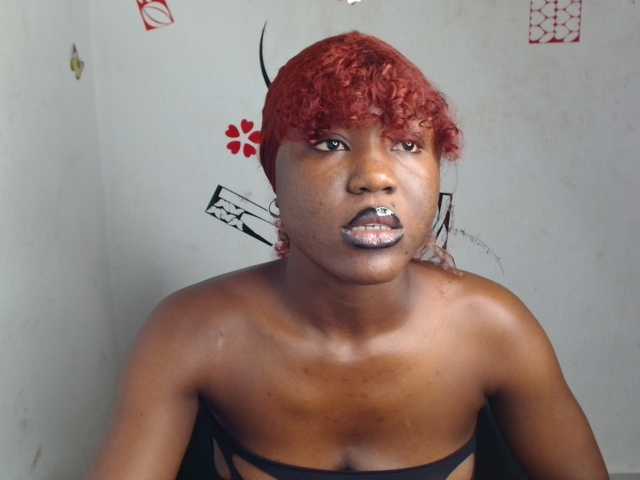 Nasty-petite live cam on BongaCams