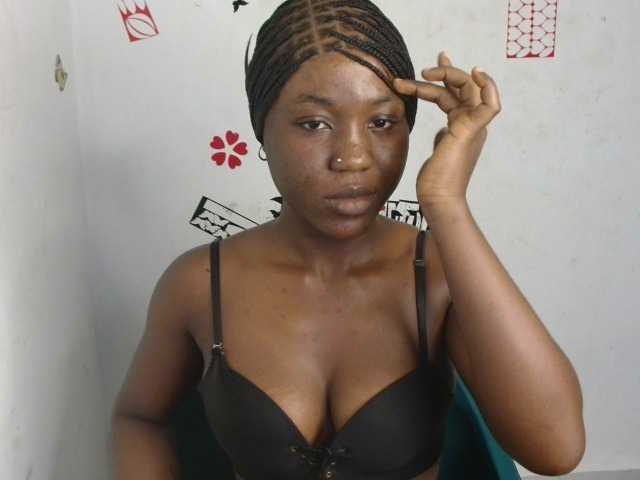 Nasty-petite live cam on BongaCams