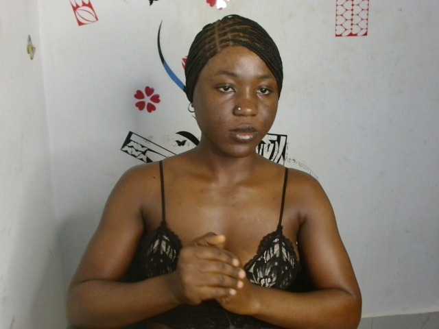Nasty-petite live cam on BongaCams
